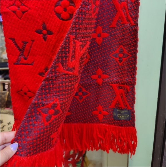 LOUIS VUITTON Logomania Scarf - Coded - Picture 5 of 6
